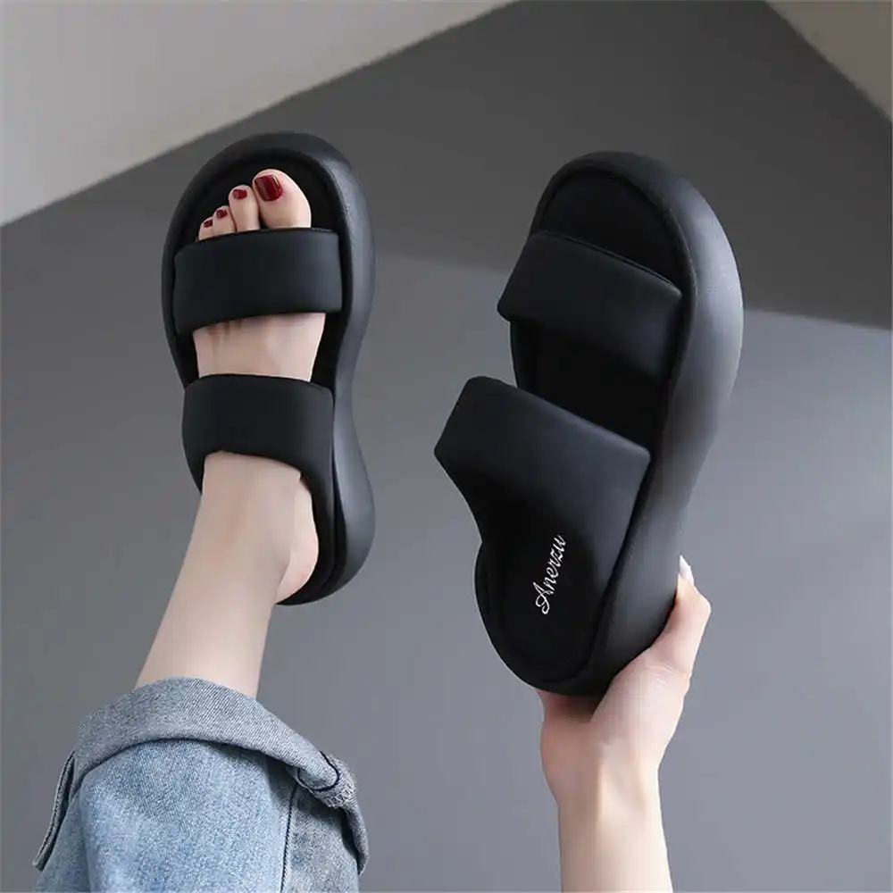 Size 39 Strips Summer Shoes Sa - Aquatic Sports Wear のレビューと価格